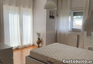 Apartamento Espaoso em Sernancelhe com Terrao e Garagem