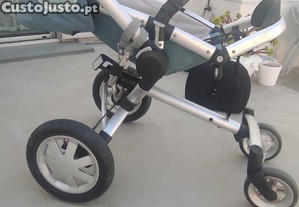 Carrinho de beb Quinny + Babycoque (ovo) + sistema isofix para automvel