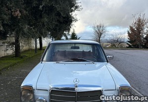 Mercedes-Benz 200 W115/8 200D