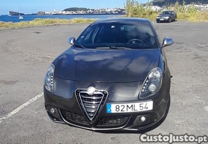 Alfa Romeo Giulietta 2.0 Jtdm 170 cv - 11