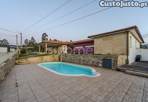 Moradia T4 Valença
