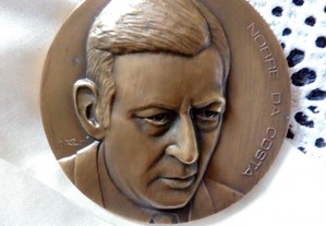 Medalha Alfredo Nobre