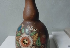 garrafa barro pintado à mão