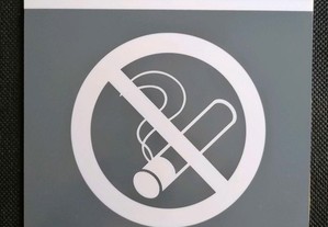Sinalética autocolante símbolo Proibido Fumar