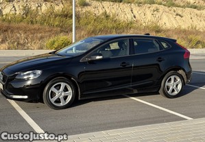 Volvo V40 2.0 d3 Momentum - 16