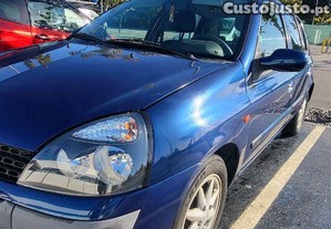 Renault Clio B - 02