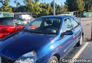 Renault Clio B - - 02