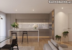 Apartamento T3 Com Garagem E Varanda Em S. Vicente