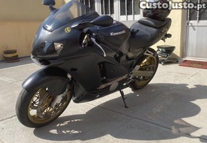 Kawasaki ZX12R impecvel