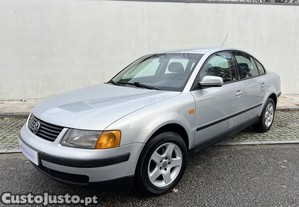 VW Passat 1.9 TDI 110CV - 97