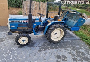 Trator mitsubishi MT1601D