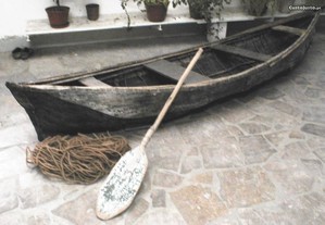Canoa indígena de pesca em madeira 340x50cm-Barco