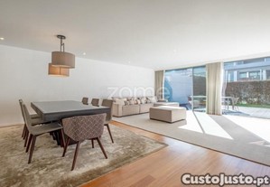Moradia T5+1 Com Jardim - Casas Das Buganvílias...