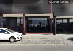 Loja Com Mezanino Para Comércio E Serviços No...