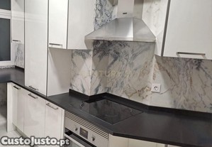 Apartamento T1 remodelado na freguesia do Beato, LISBOA
