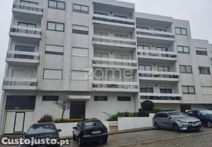 Garagem Com Area Total De 280 M2