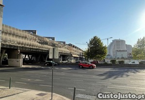 Restaurante Moderno em Lisboa com Excelente Localizao