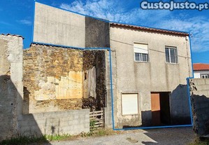 Casa em Montes da Senhora de 140,00 m
