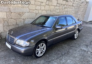 Mercedes-Benz C 250 TURBO - 96