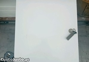 Armrio de metal para ferramentas etc.