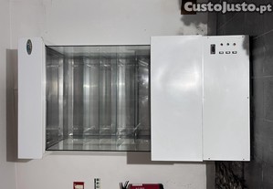 Vitrine Refrigerada Vertical   Frigoríficos Montebranco (Porto)
