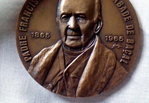 Medalha padre françisco-Ilustre Transmontano