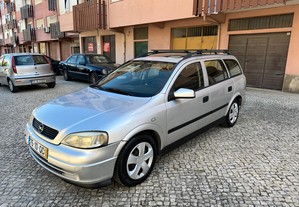 Opel Astra 1.6cc ano 00