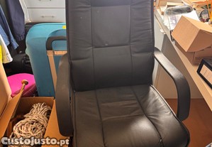 Cadeira de escritrio como nova