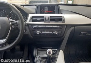 BMW 318 Touring Advantage - Nacional - 15