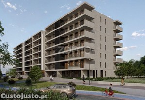 Apartamento T3 Com Suíte E Varanda Localizado...