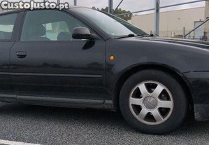 Audi A3 1.6 gasolina - 98