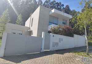Casa / Villa T5 em Viana do Castelo de 384,00 m²