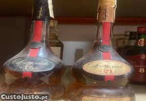 2 garrafas de whisky Speyside 15+21 anos