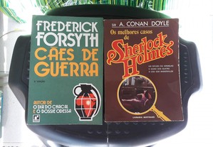 Obras de Frederick Forsyth e A. Conan Doyle
