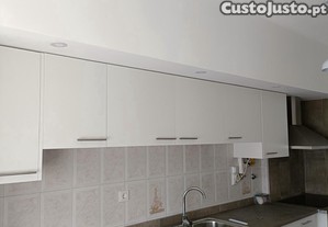 Quarto para menina estudante