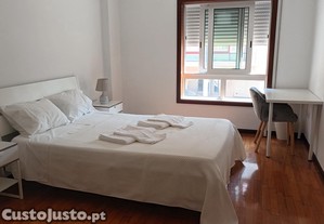 Quarto em apartamento T3