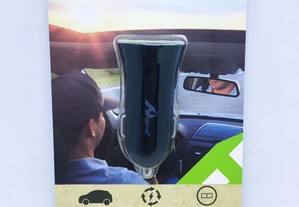 Carrregador de isqueiro USB para carro - Novo