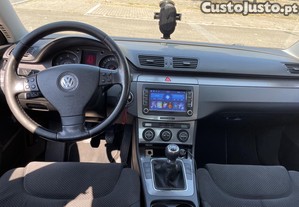 VW Passat 1.9 - 08