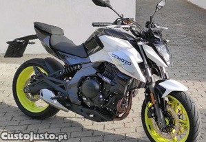 CF Moto 650 NK com garantia
