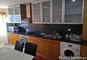 Apartamento T3 mobilado em Lamaes