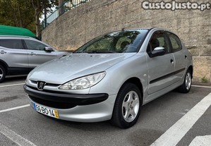 Peugeot 206 1.4i Colorline  - 06