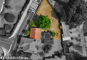 Moradia T1 Com Projeto Aprovado Para T3