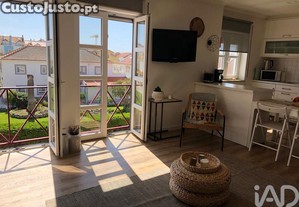 Apartamento T2 em Ferrel