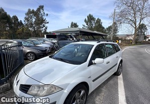 Renault Mgane 1.5 DCI DYNAMIQUE - 07