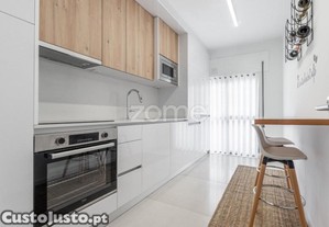 Apartamento T2 Renovado, Na Sé Em Braga