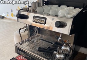 Mquina de Caf Espresso Profissional Fiamma Atlantic II CV - Muito Bom Estado