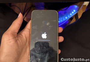 IPhone 14  para peas / avariado