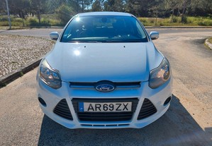 Ford Focus SW Trend 1.0 EcoBoost - 14