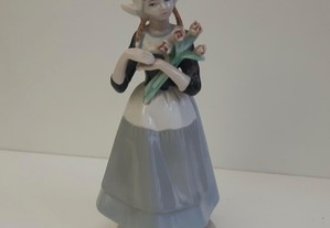 Retro Vintage Antiga Estatueta Dutch Girl Porcelana Vidrada 21cm Taiwan