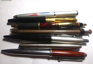 Lote de canetas para coleção